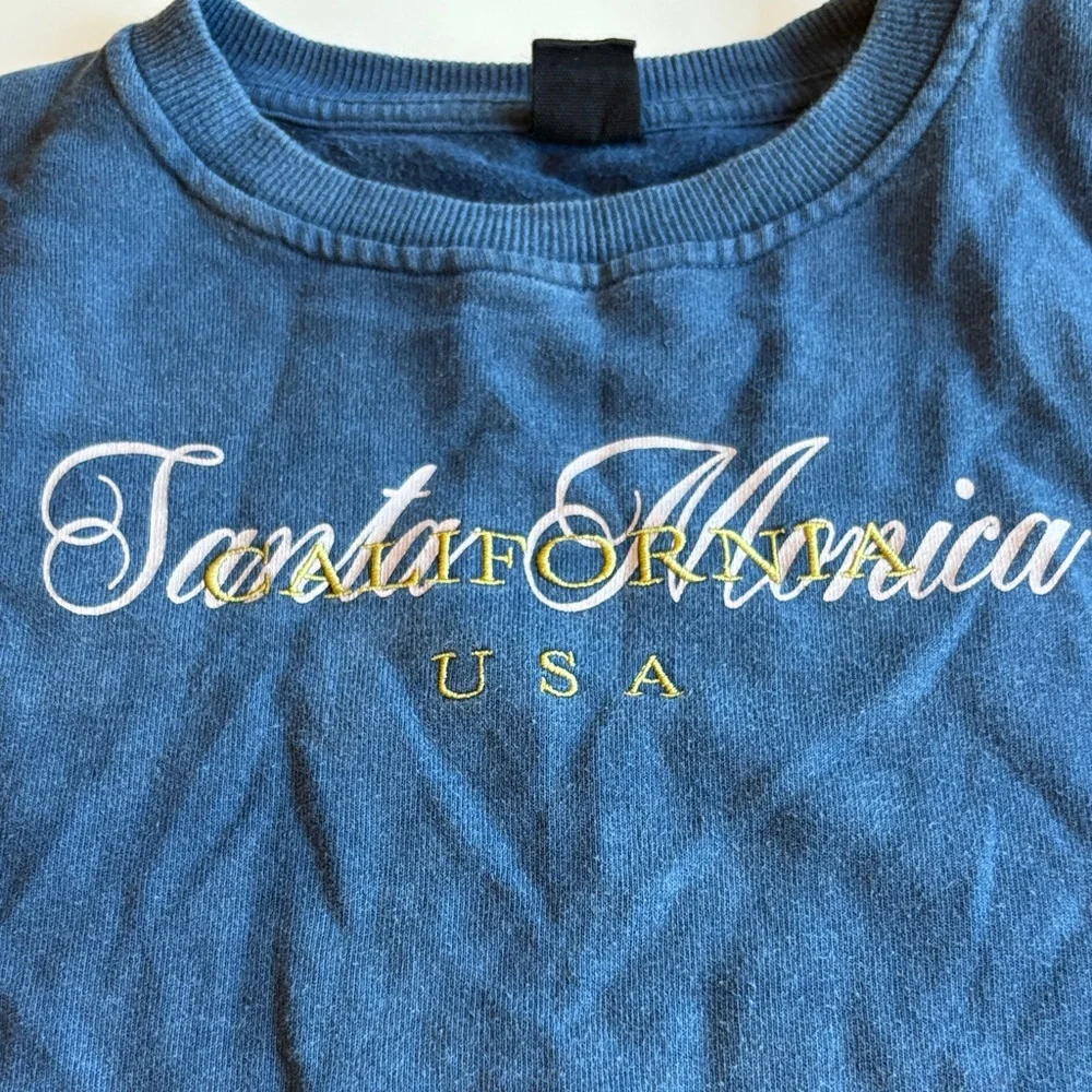 Urban Outfitters Blue Crewneck Sweater - Picture 3 of 9